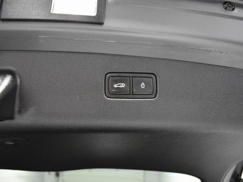 Used 2023 Genesis GV70 2.5T Sport Prestige w/ Sport Prestige Package image 36