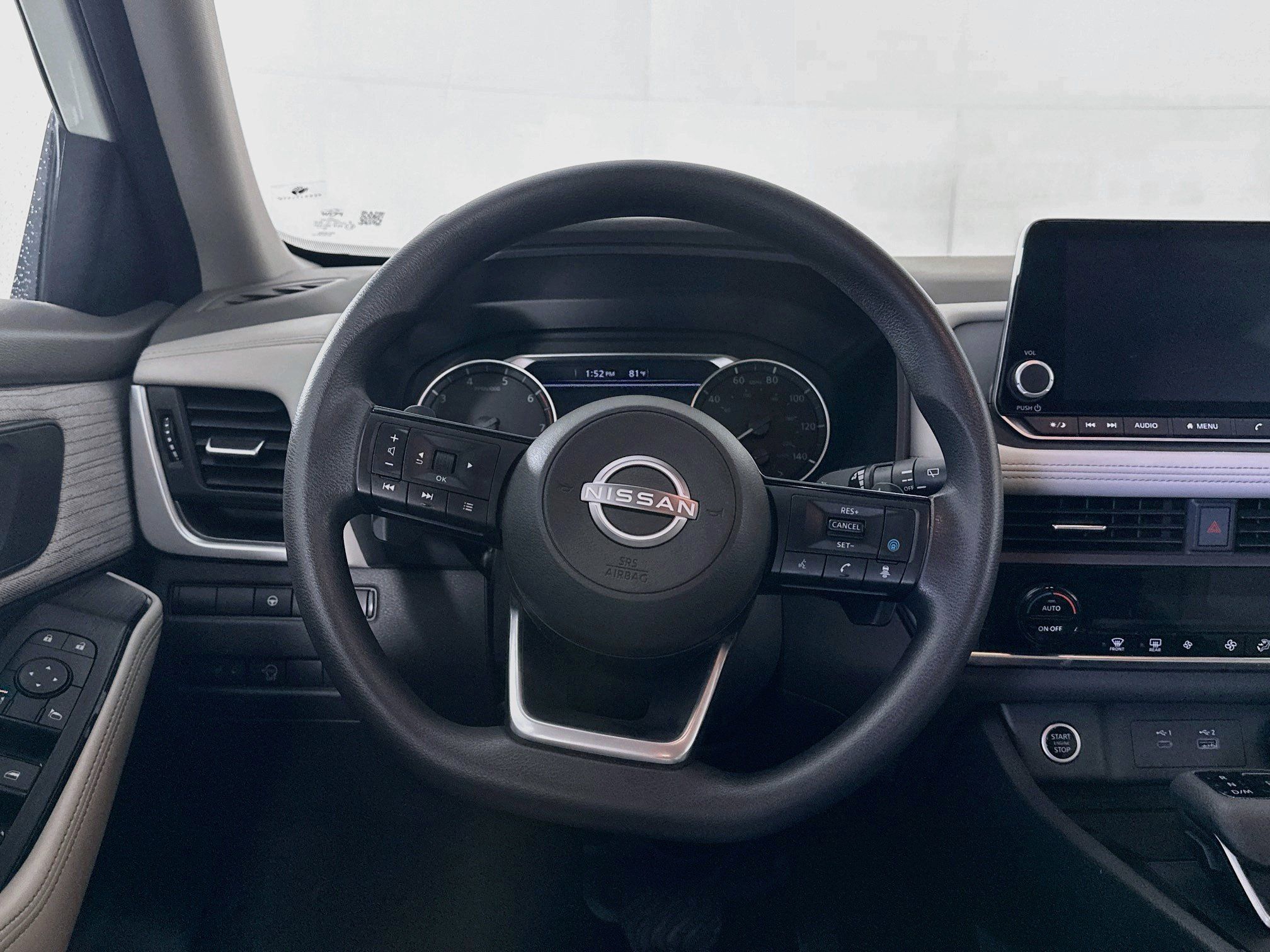 Used 2023 Nissan Rogue SV FWD image 18