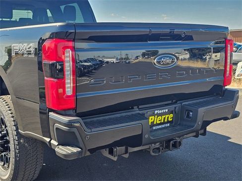 New 2025 Ford F350 XLT w/ Black Appearance Package image 7
