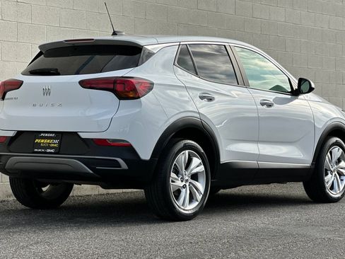 Used 2024 Buick Encore GX Preferred FWD image 4