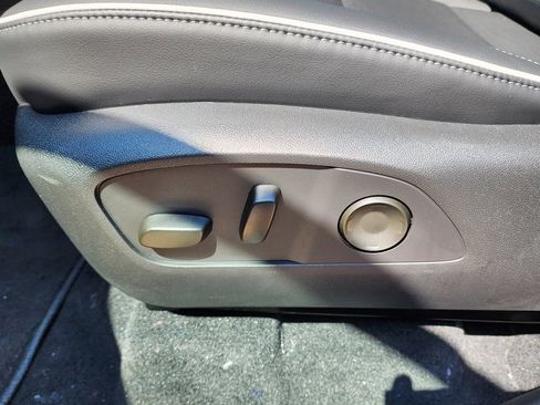 New 2026 Buick Enclave Sport Touring w/ Power Package image 18