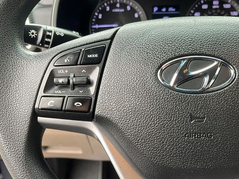 Used 2019 Hyundai Tucson SE image 12