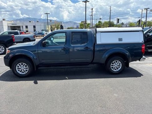 Used 2021 Nissan Frontier SV AWD/4WD image 2