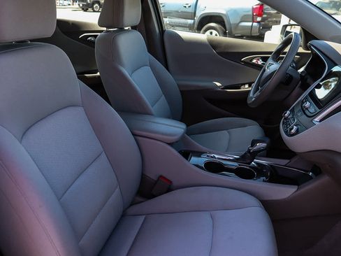 Used 2023 Chevrolet Malibu LT image 23