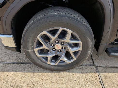 New 2026 GMC Sierra 1500 SLT image 52