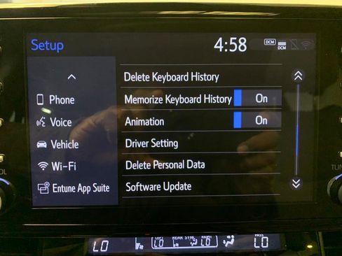 Used 2021 Toyota Sienna XLE image 30