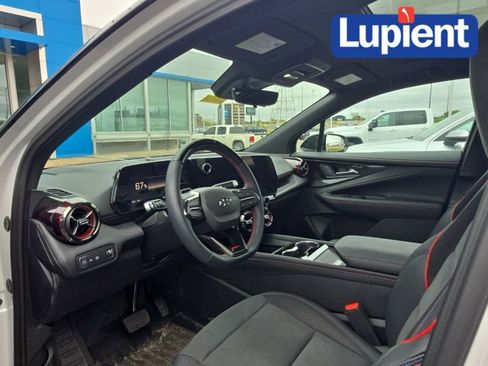 Used 2025 Chevrolet Blazer EV RS w/ Super Cruise Package AWD/4WD image 13