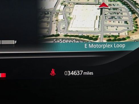 Used 2024 Land Rover Range Rover Sport Dynamic SE AWD/4WD image 16