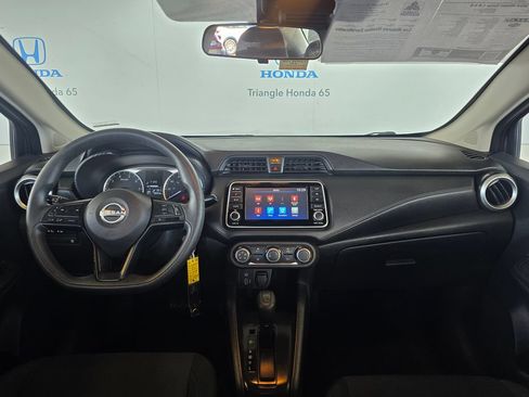 Used 2024 Nissan Versa S FWD image 6