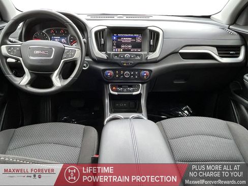 Used 2024 GMC Terrain SLE w/ Driver Convenience Package image 20