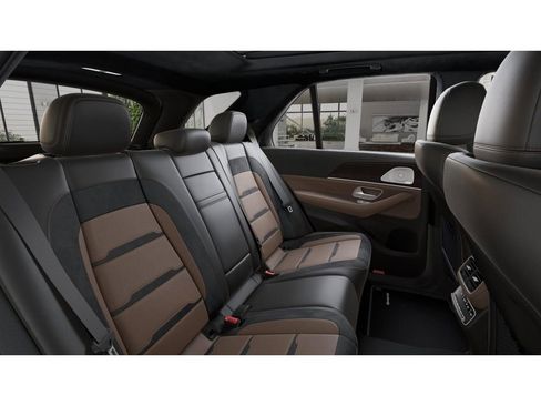 New 2026 Mercedes-Benz GLE 63 AMG S image 5