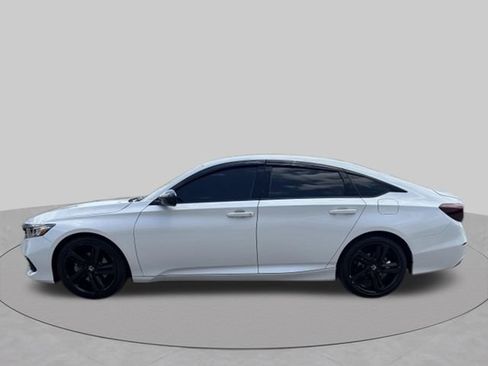 Used 2022 Honda Accord Sport image 3