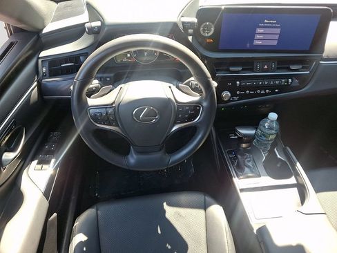 Used 2023 Lexus ES 250 w/ Premium Package AWD/4WD image 13