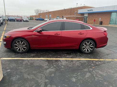 Used 2021 Chevrolet Malibu RS image 4