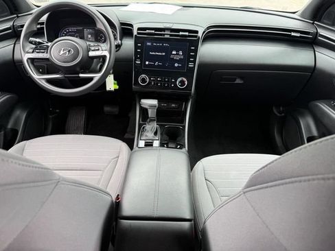 Used 2024 Hyundai Santa Cruz SE FWD image 16