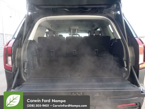 New 2026 Ford Expedition Active image 27