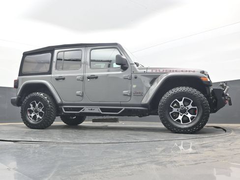 Used 2021 Jeep Wrangler Unlimited Rubicon w/ LED Lighting Group AWD/4WD image 24