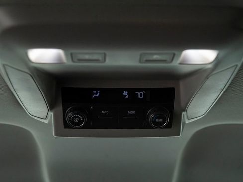 Used 2016 Chevrolet Tahoe 4WD image 26