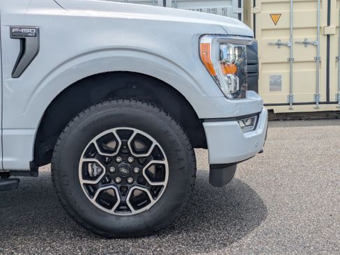 Used 2021 Ford F150 XLT w/ Equipment Group 302A High AWD/4WD image 11