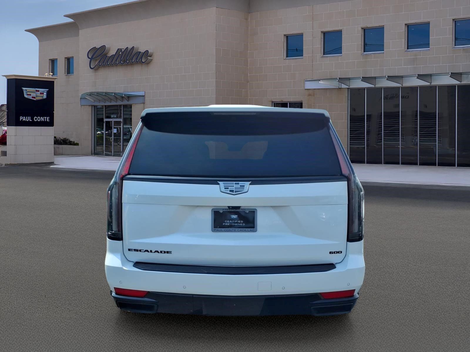 Used 2022 Cadillac Escalade Sport w/ Touring Package AWD/4WD image 6