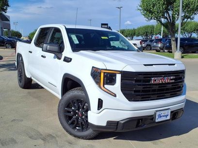 New 2026 GMC Sierra 1500 Pro w/ Graphite Edition