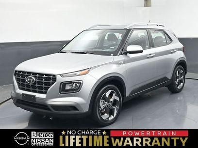 Used 2025 Hyundai Venue SEL