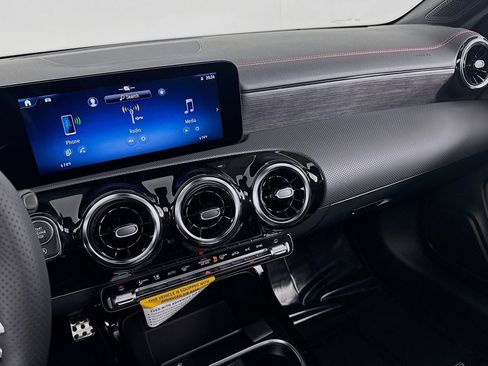 New 2026 Mercedes-Benz CLA 250 image 19