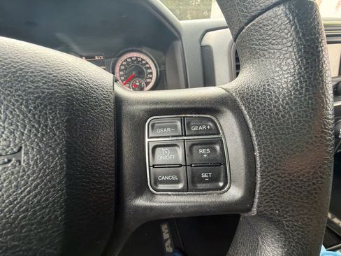 Used 2018 RAM 1500 Express w/ Express Value Package image 24