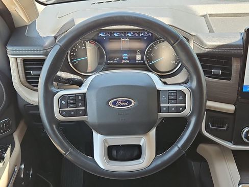 Used 2024 Ford Expedition Max Limited RWD image 31