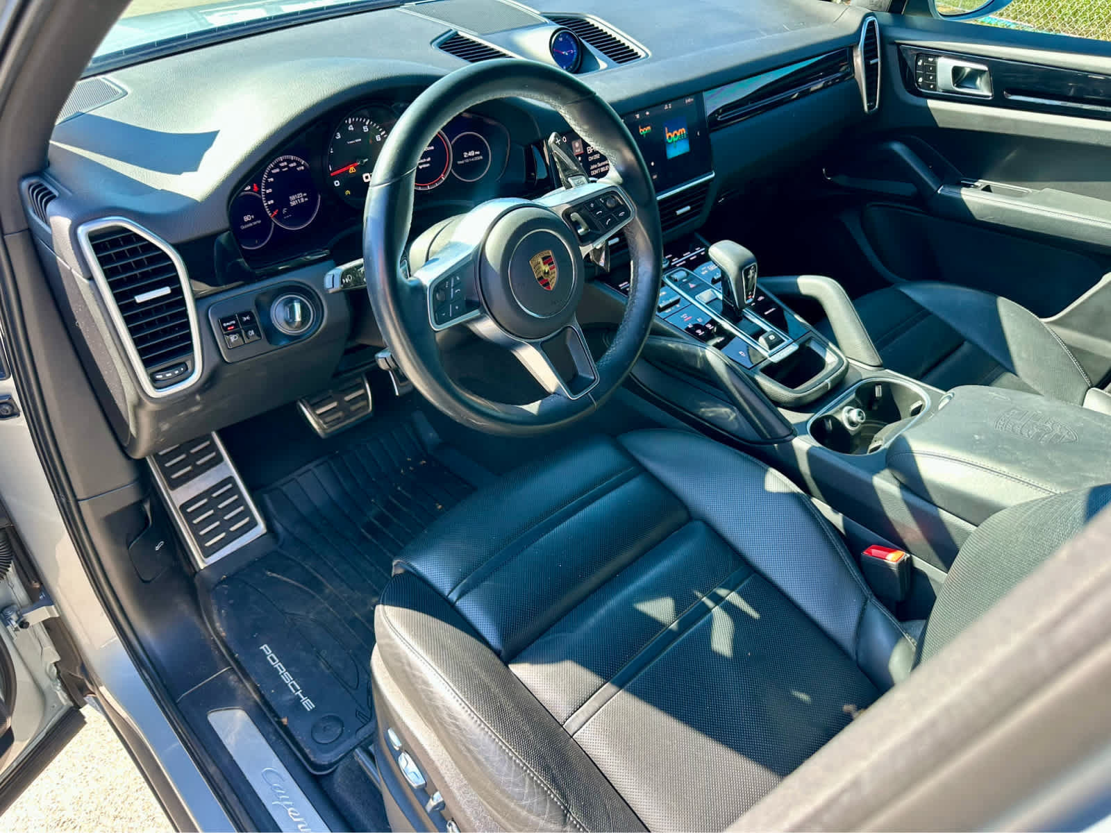 Used 2021 Porsche Cayenne AWD/4WD image 11