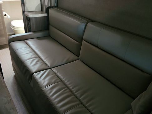 Used 2019 Mercedes-Benz Sprinter 170 image 24