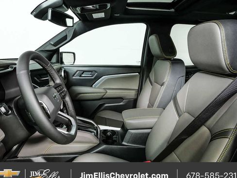 New 2026 Chevrolet Colorado ZR2 w/ Technology Package AWD/4WD image 5