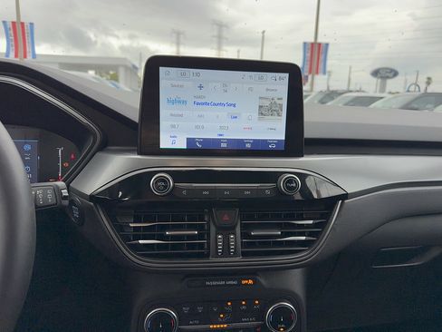 Certified 2023 Ford Escape Active AWD/4WD image 20