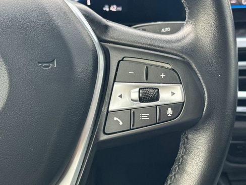 Used 2023 BMW i4 eDrive40 image 27