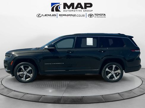Used 2023 Jeep Grand Cherokee L Limited image 2