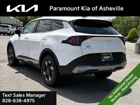 New 2026 Kia Sportage LX AWD/4WD image 4
