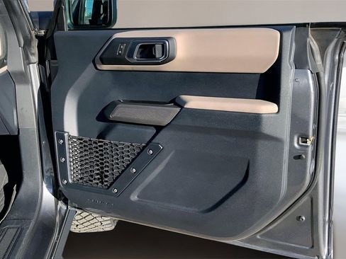 Used 2022 Ford Bronco Wildtrak image 23