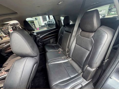 Used 2017 Acura MDX SH-AWD image 9
