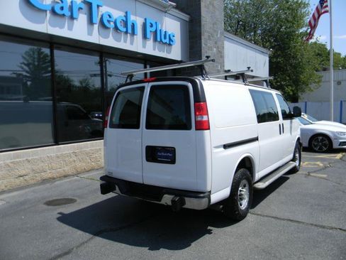 Used 2019 Chevrolet Express 2500 w/ Driver Convenience Package RWD image 6