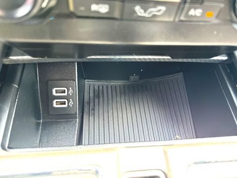 Used 2020 Ford F150 XLT w/ Equipment Group 302A Luxury AWD/4WD image 34