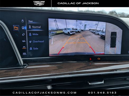 Used 2023 Cadillac Escalade ESV Sport Platinum image 13