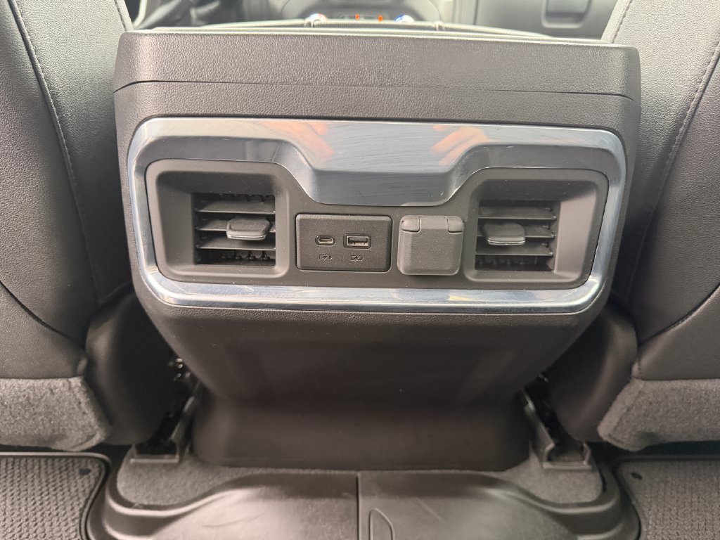 Used 2022 GMC Sierra 2500 AT4 w/ Gooseneck/5TH Wheel Package AWD/4WD image 42