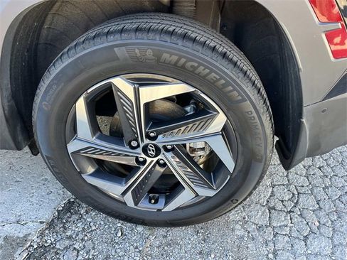 Used 2023 Hyundai Tucson Limited image 11