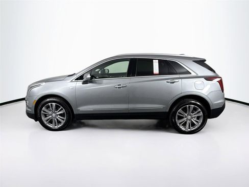 Used 2025 Cadillac XT5 Premium Luxury image 9