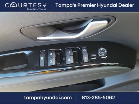 Used 2022 Hyundai Tucson SEL w/ Convenience + Premium Package image 17