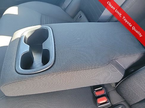 Used 2022 Toyota Corolla SE image 36