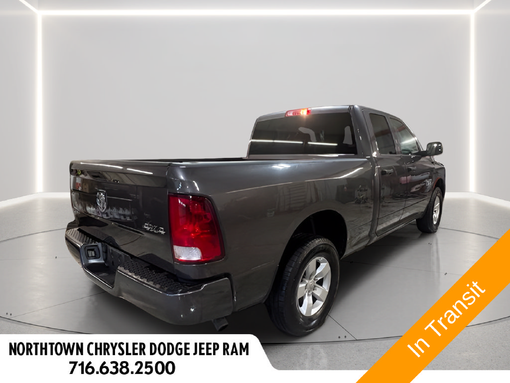 Certified 2018 RAM 1500 Express AWD/4WD image 30