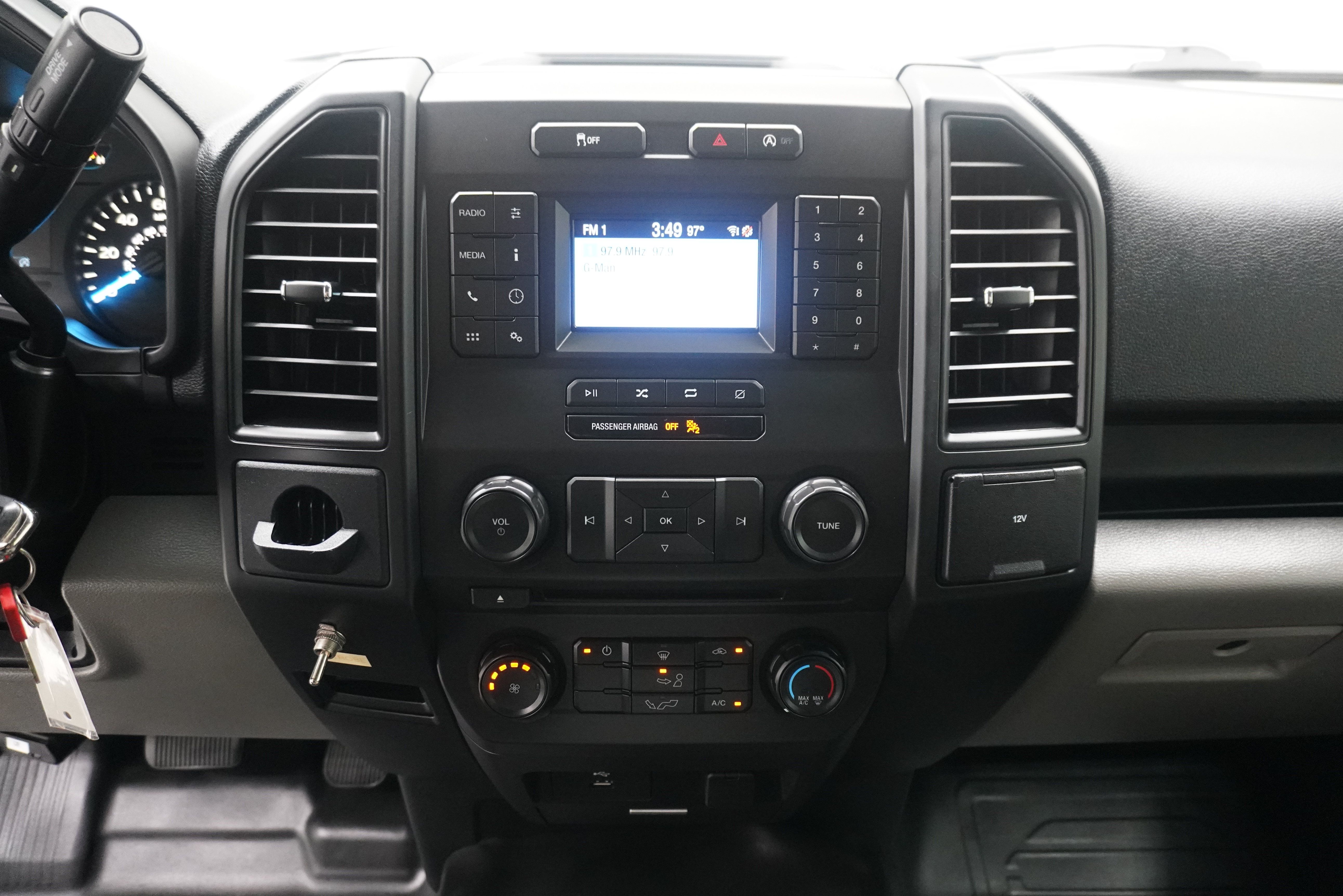 Used 2018 Ford F150 XL w/ Equipment Group 101A Mid RWD image 18