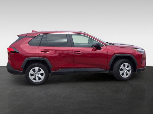 Used 2024 Toyota RAV4 LE image 3