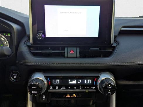 New 2025 Toyota RAV4 XLE w/ Convenience Package AWD/4WD image 12